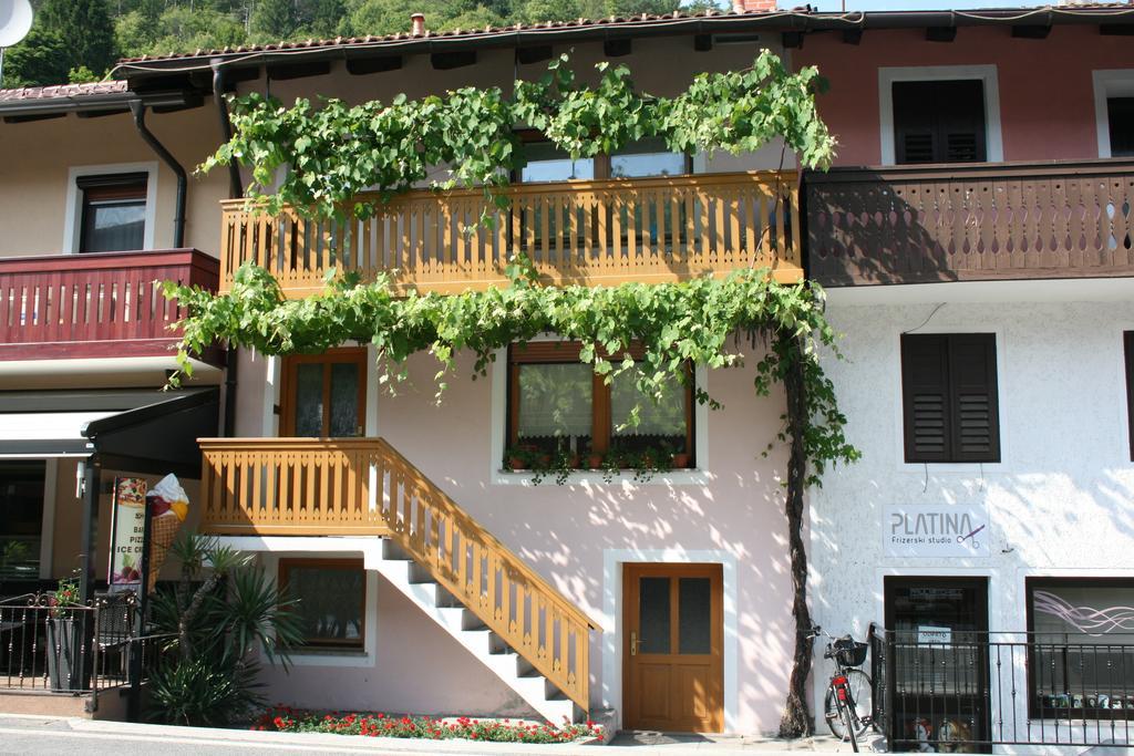Apartma Zotler Apartment Kobarid Bagian luar foto
